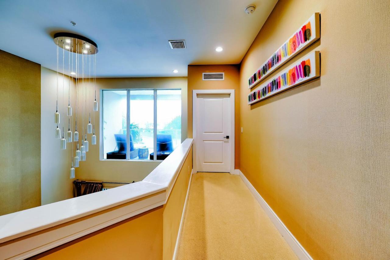Beautiful Townhome Overlooking The Lake And The Pool Orlando Exterior foto